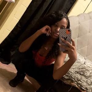 Meet your Posher, Demya